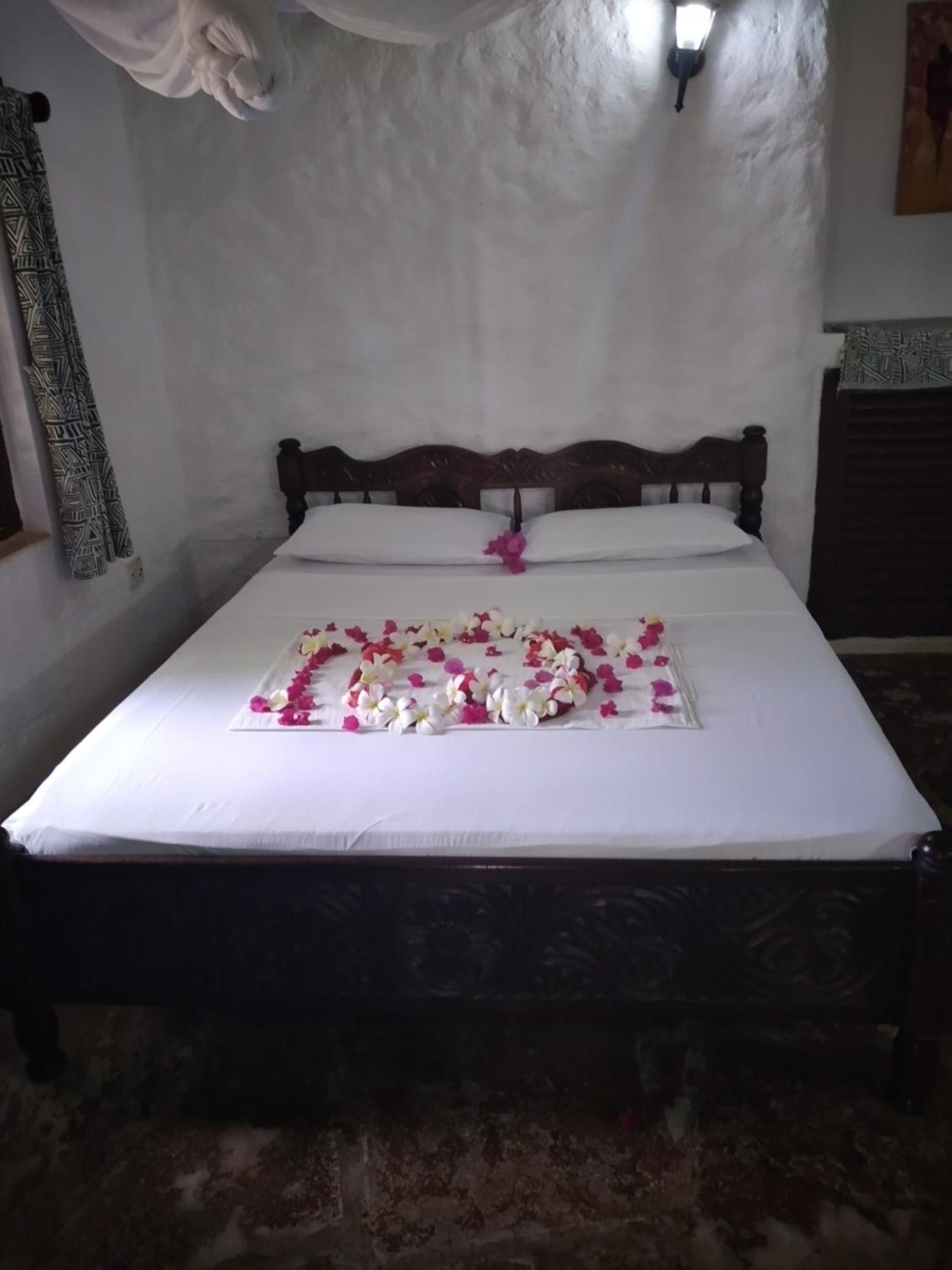 Diani Banda Cottages Diani Beach Rom bilde